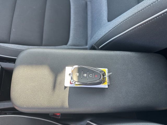 Used 2025 Chevrolet TrailBlazer LT AWD/4WD image 34