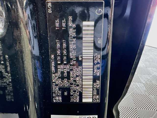 Used 2026 Toyota 4Runner SR5 AWD/4WD image 30