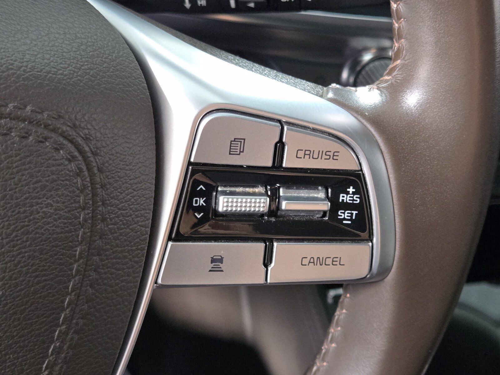 Used 2022 Kia Telluride SX FWD image 25