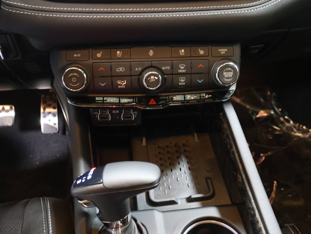 New 2026 Dodge Durango SRT Hellcat w/ Premium Group AWD/4WD image 26