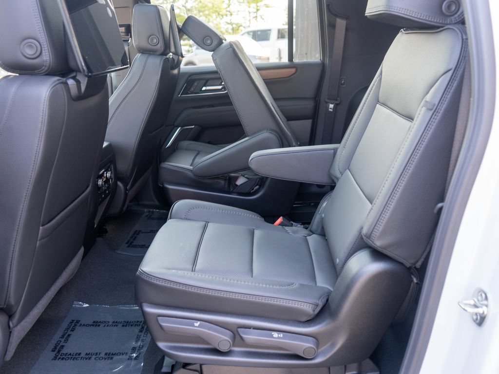New 2026 GMC Yukon XL Denali w/ Advanced Technology Package AWD/4WD image 14