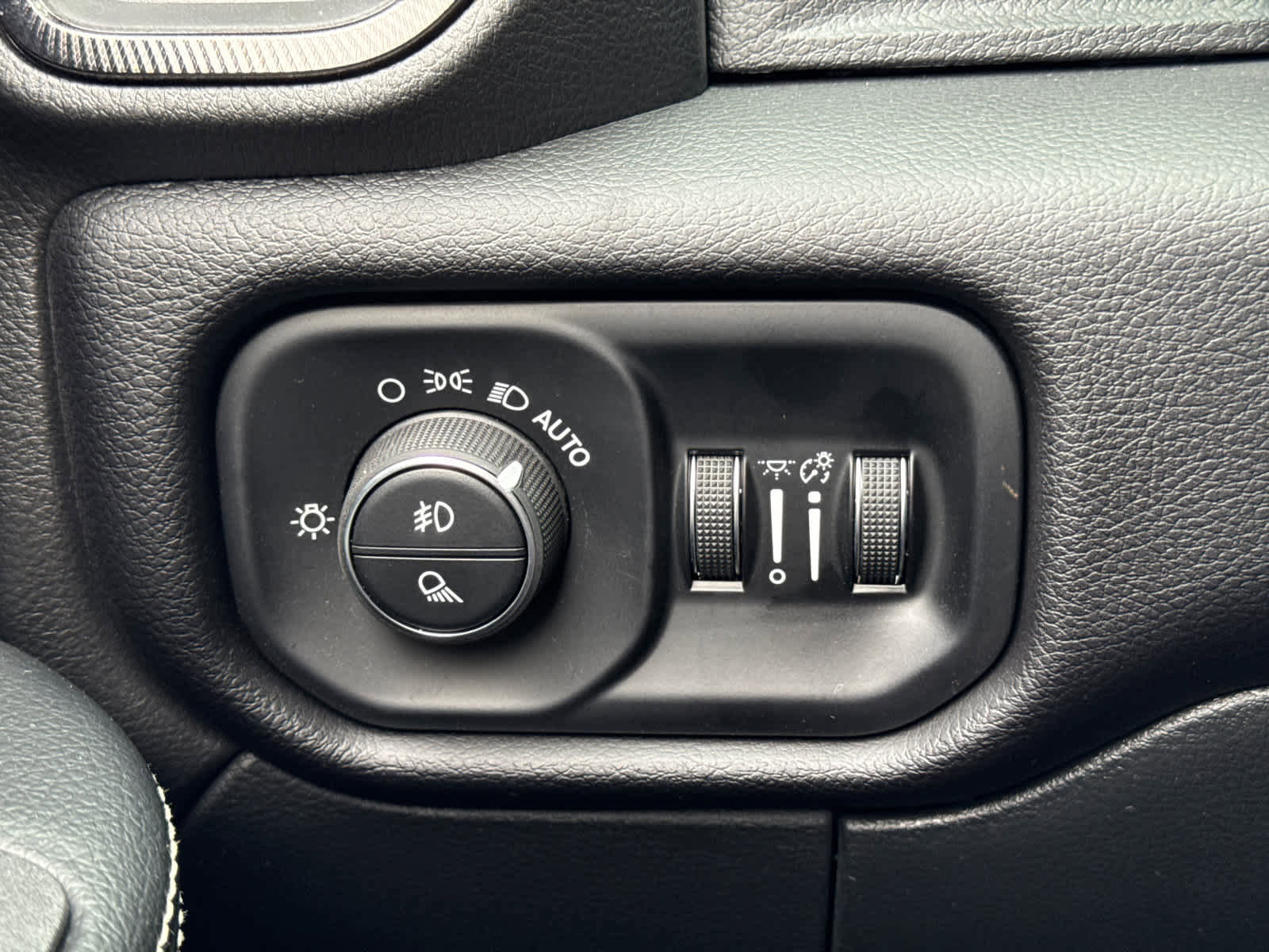 Used 2025 RAM 2500 Power Wagon image 22