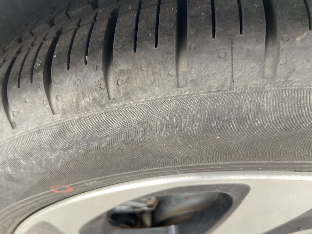 Used 2022 Subaru Legacy Limited image 12