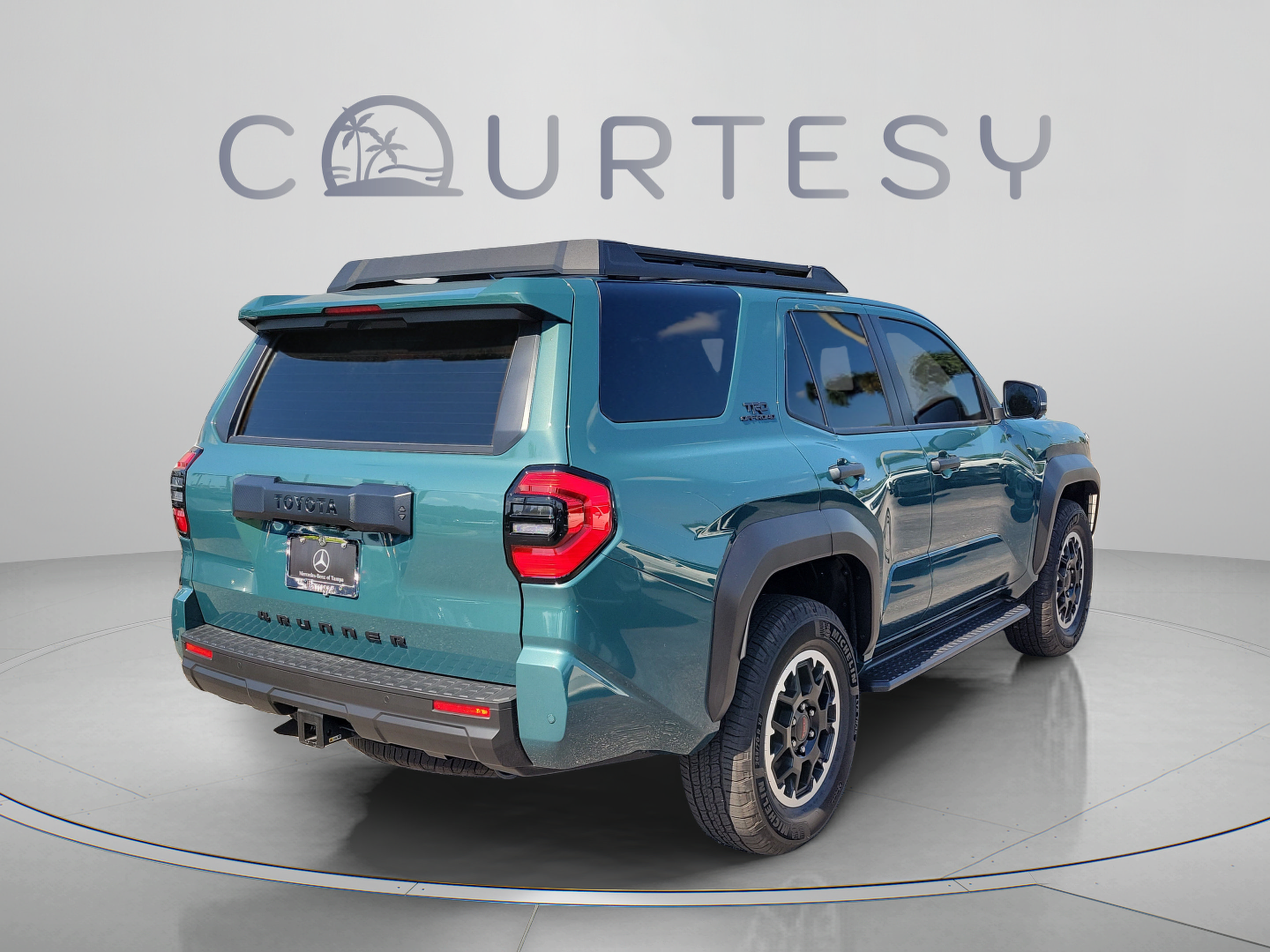 Used 2025 Toyota 4Runner TRD Off-Road Premium w/ Tow Technology Package AWD/4WD image 3