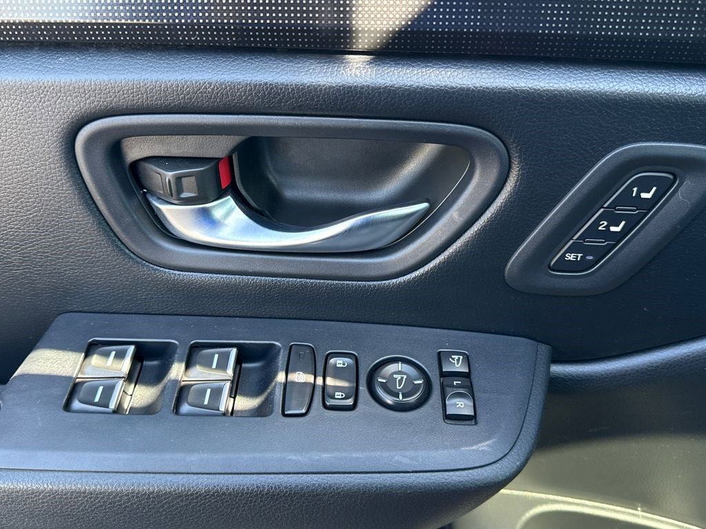 Certified 2023 Honda Pilot Elite image 22