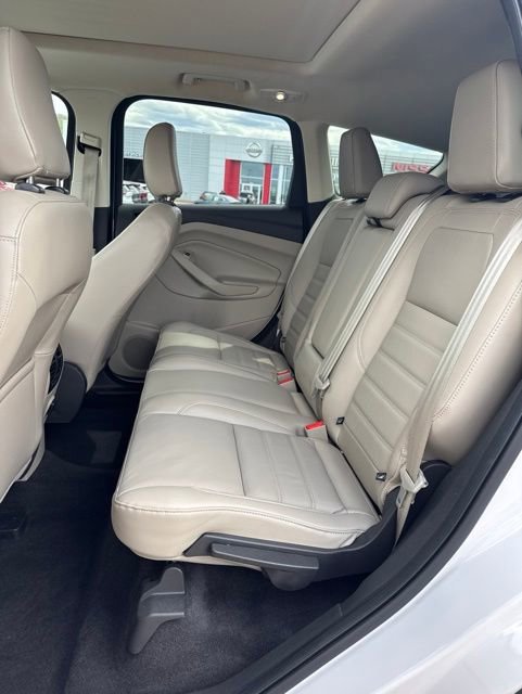 Used 2018 Ford Escape SEL w/ Ford Safe & Smart Package AWD/4WD image 11