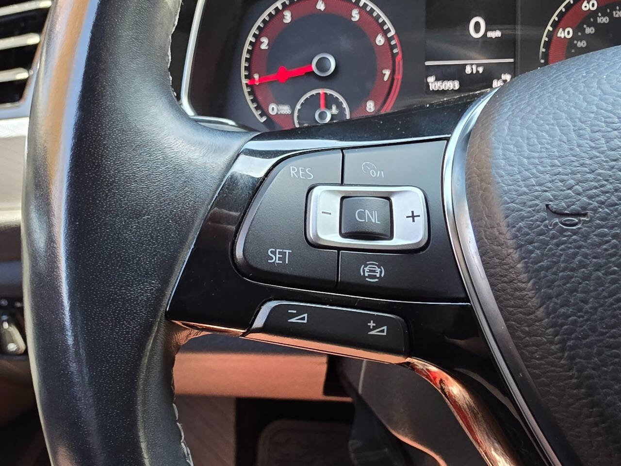 Used 2019 Volkswagen Jetta R-Line image 27