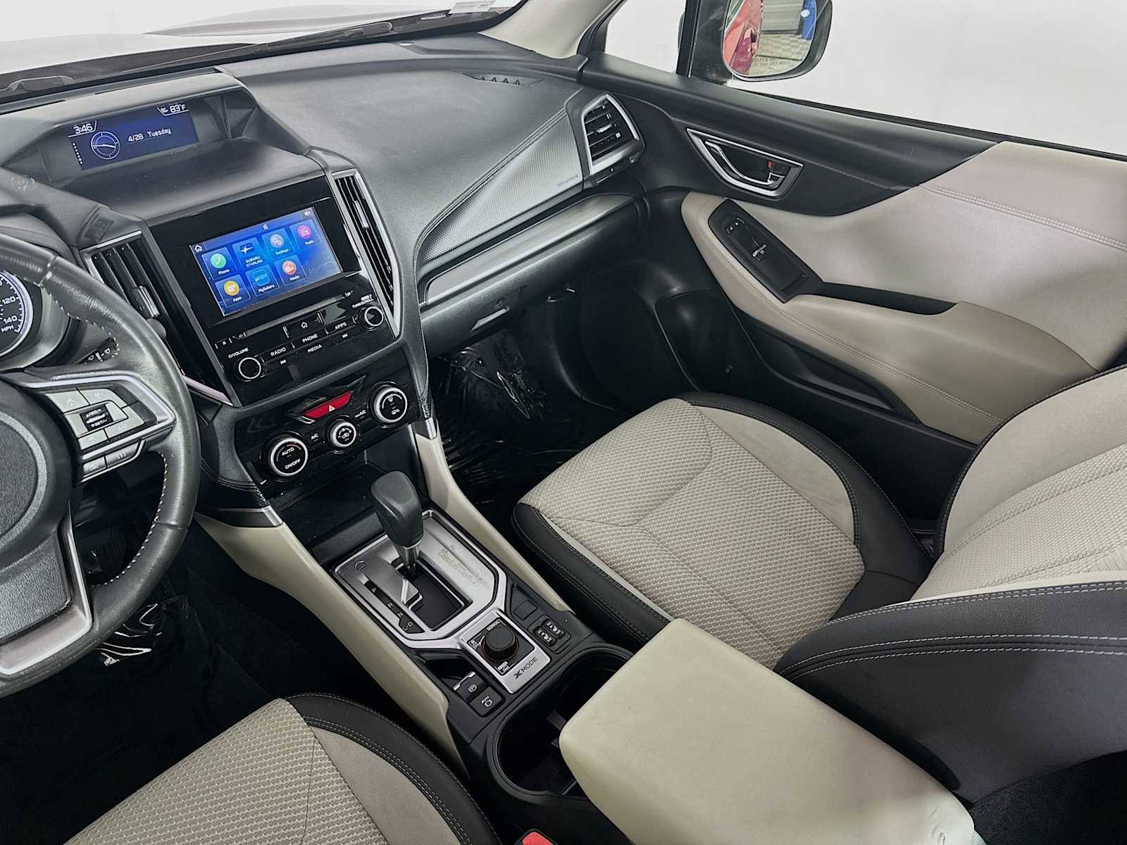 Used 2020 Subaru Forester Premium AWD/4WD image 21