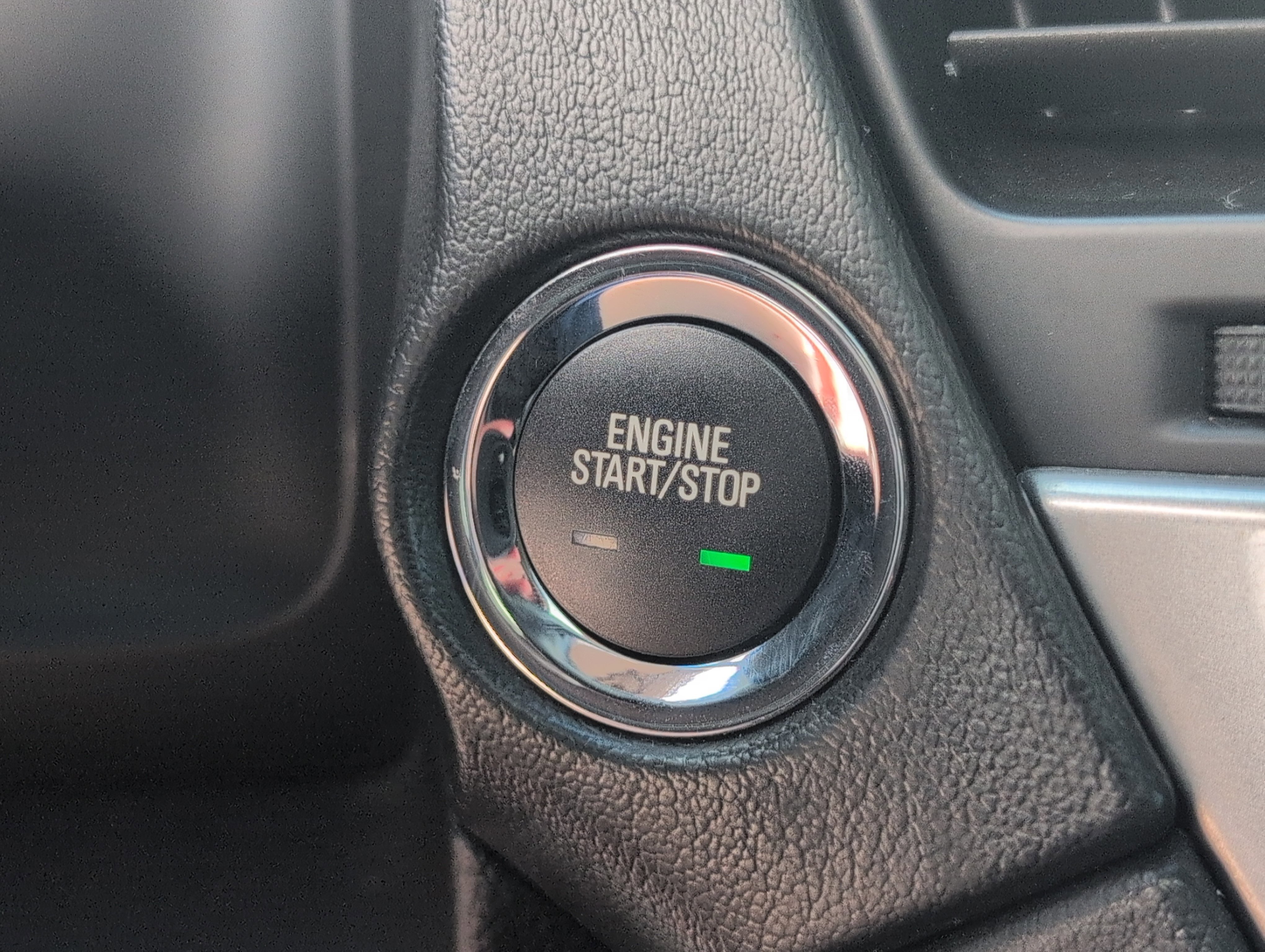 Used 2018 Chevrolet Tahoe Premier RWD image 23
