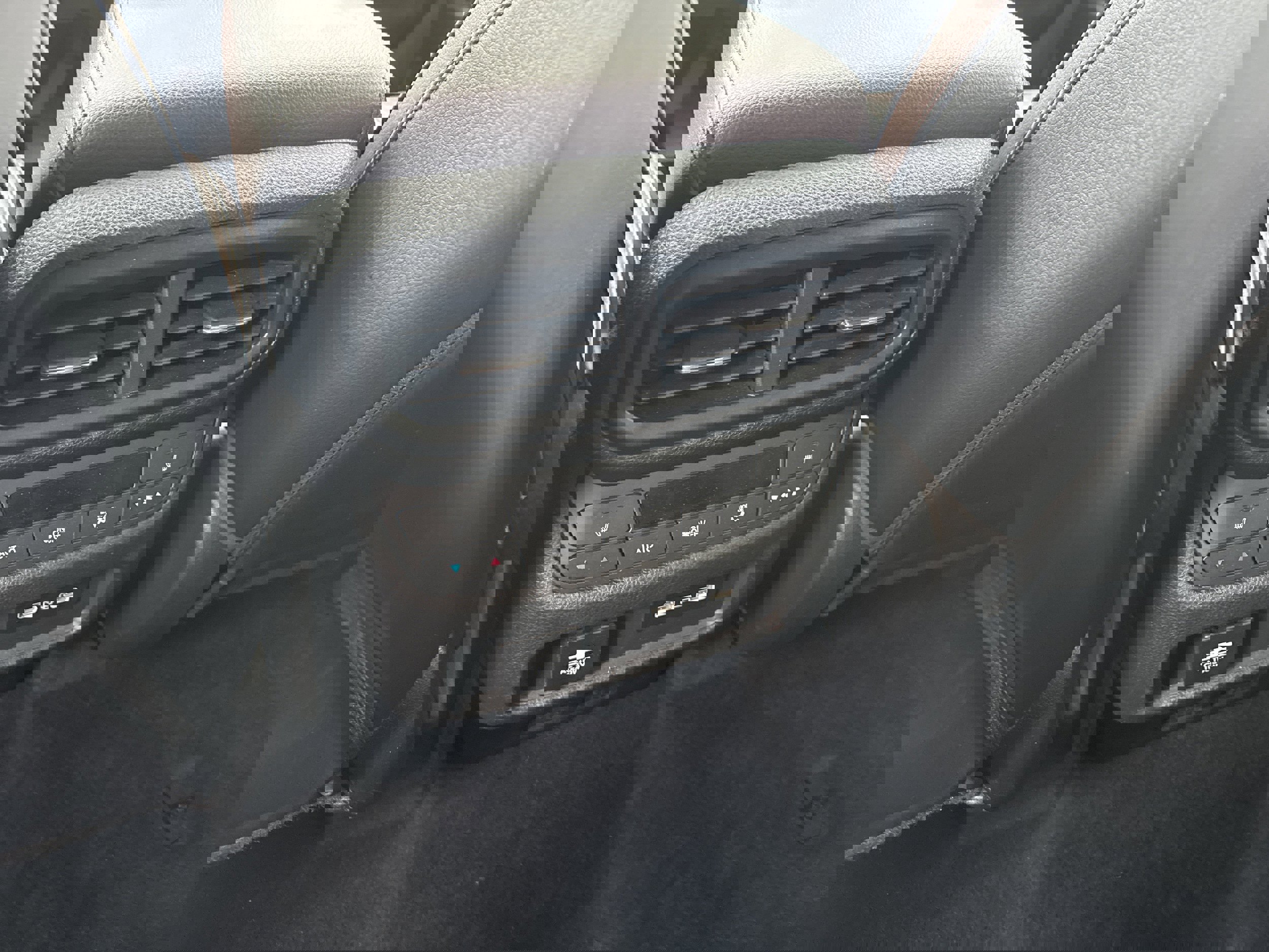 Used 2023 Honda Pilot Elite image 20