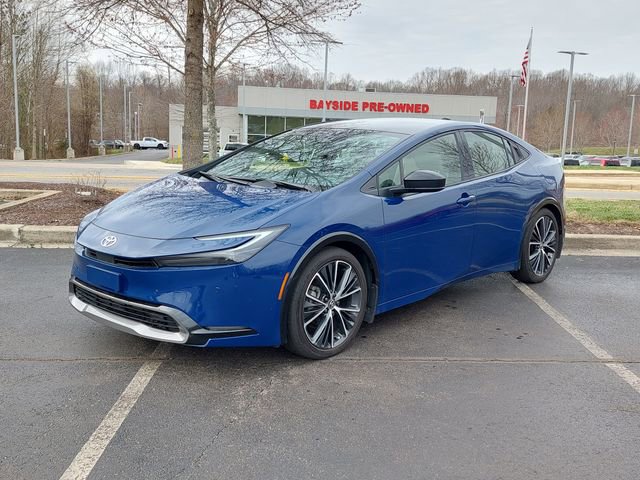 Used 2023 Toyota Prius XLE image 7