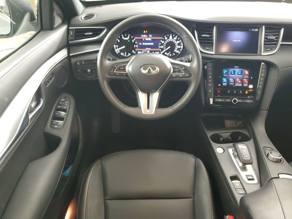 Used 2025 INFINITI QX55 Luxe w/ Cargo Package image 14