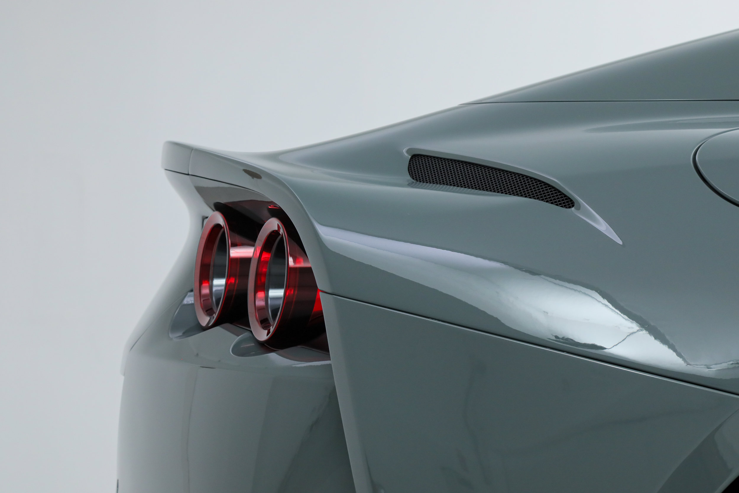 Certified 2022 Ferrari 812 GTS RWD image 25