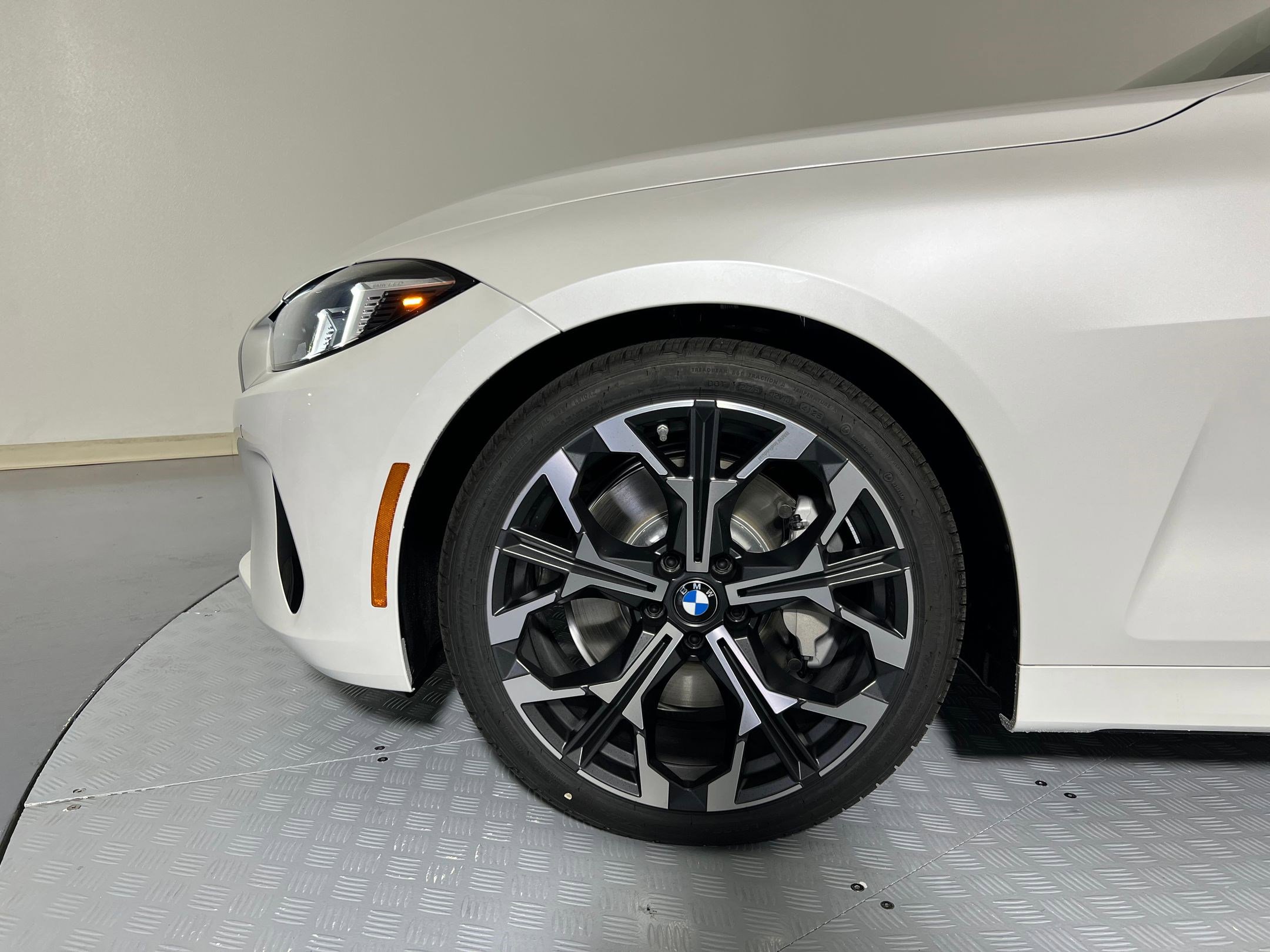 New 2026 BMW 430i Coupe w/ Premium Package RWD image 10