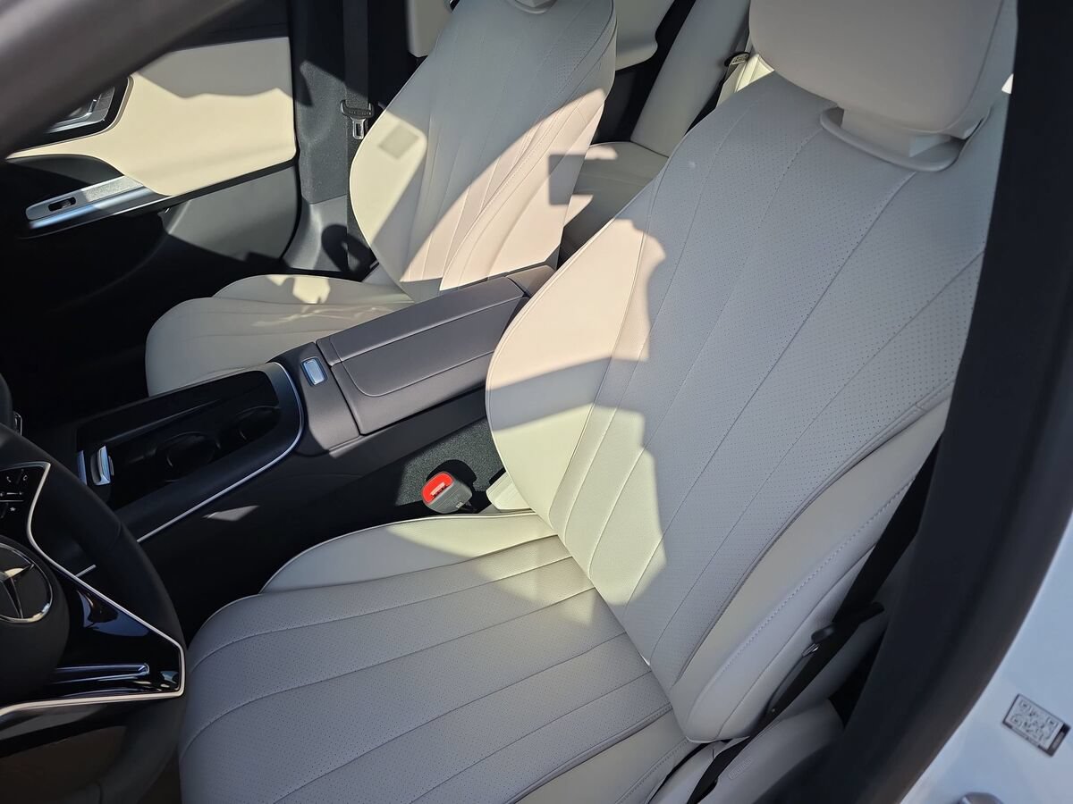 New 2026 Mercedes-Benz E 350 Sedan image 15