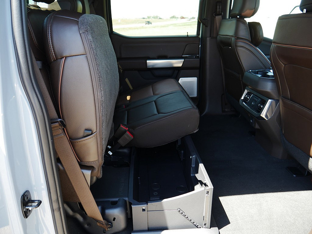 New 2026 Ford F350 King Ranch w/ Chrome Package AWD/4WD image 31