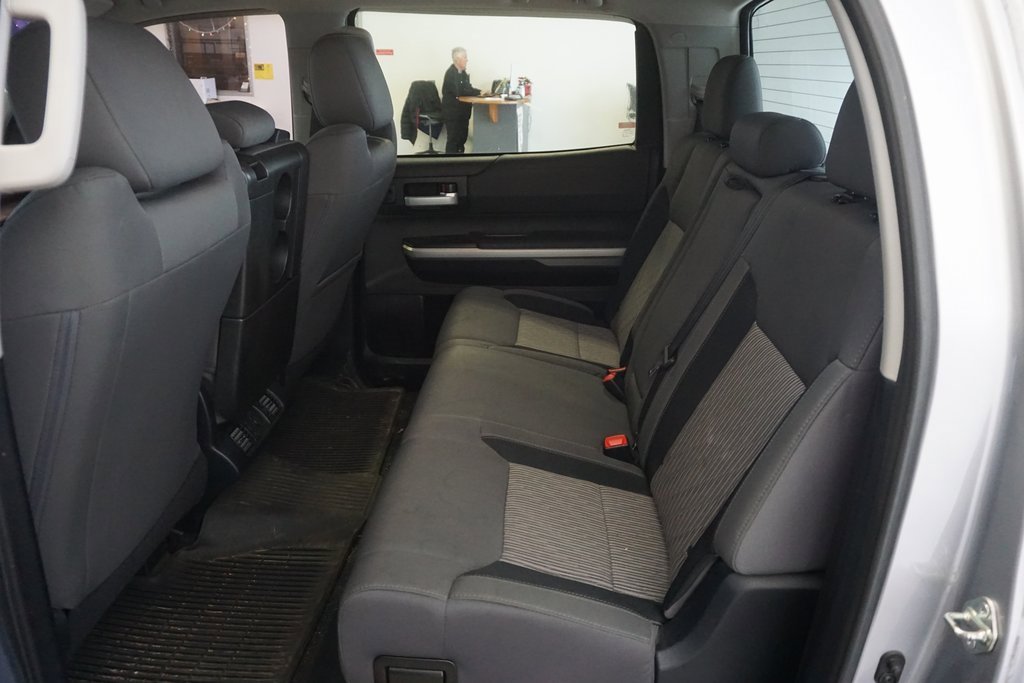 Used 2015 Toyota Tundra SR5 image 17