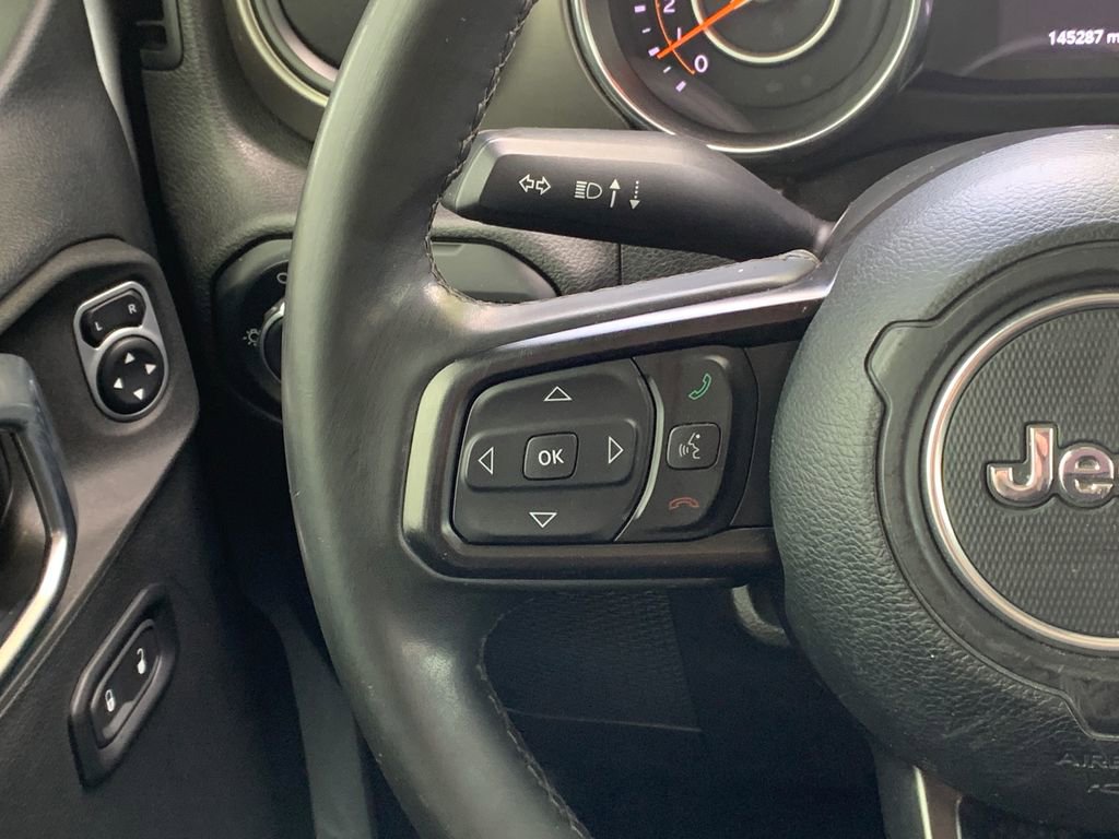 Used 2019 Jeep Wrangler Unlimited Sport S AWD/4WD image 12