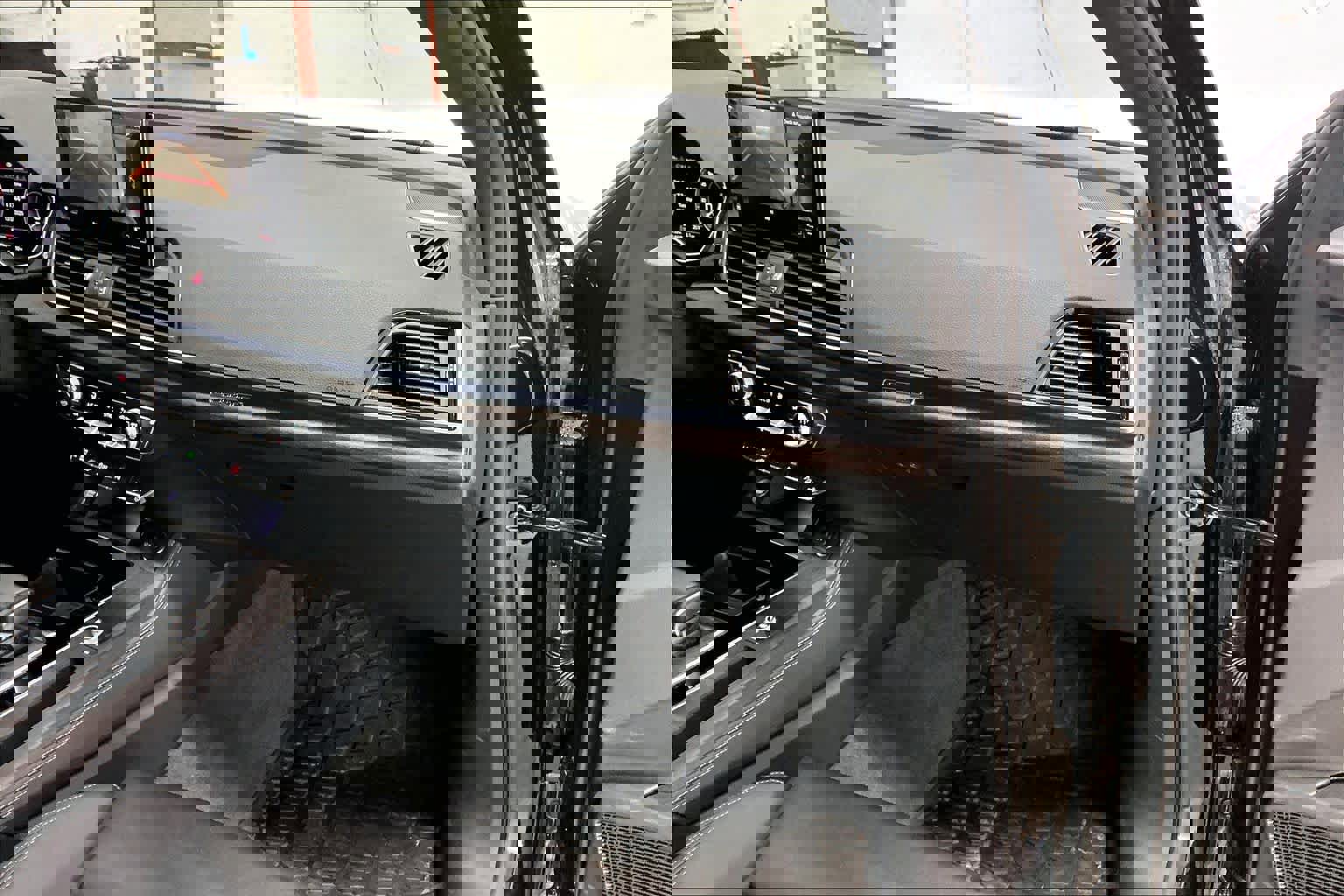 Used 2025 Audi Q5 e Premium Plus w/ Premium Plus Package image 18