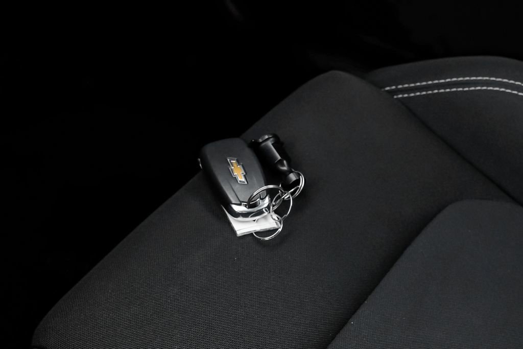 Used 2018 Chevrolet Camaro LT RWD image 47