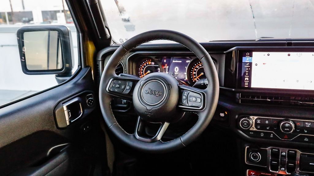 New 2026 Jeep Gladiator Willys AWD/4WD image 18