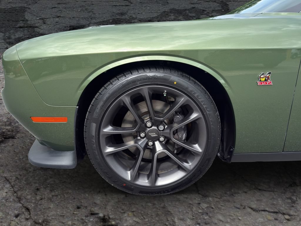Used 2021 Dodge Challenger R/T Scat Pack RWD image 15