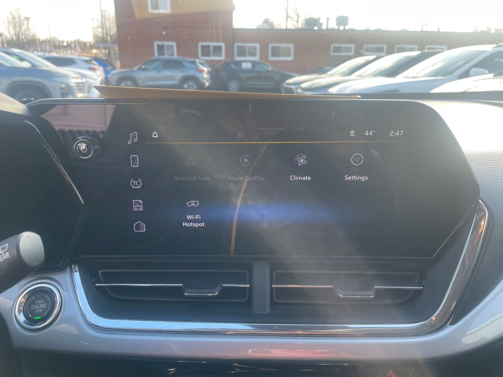 Used 2025 Chevrolet Trax LT image 18