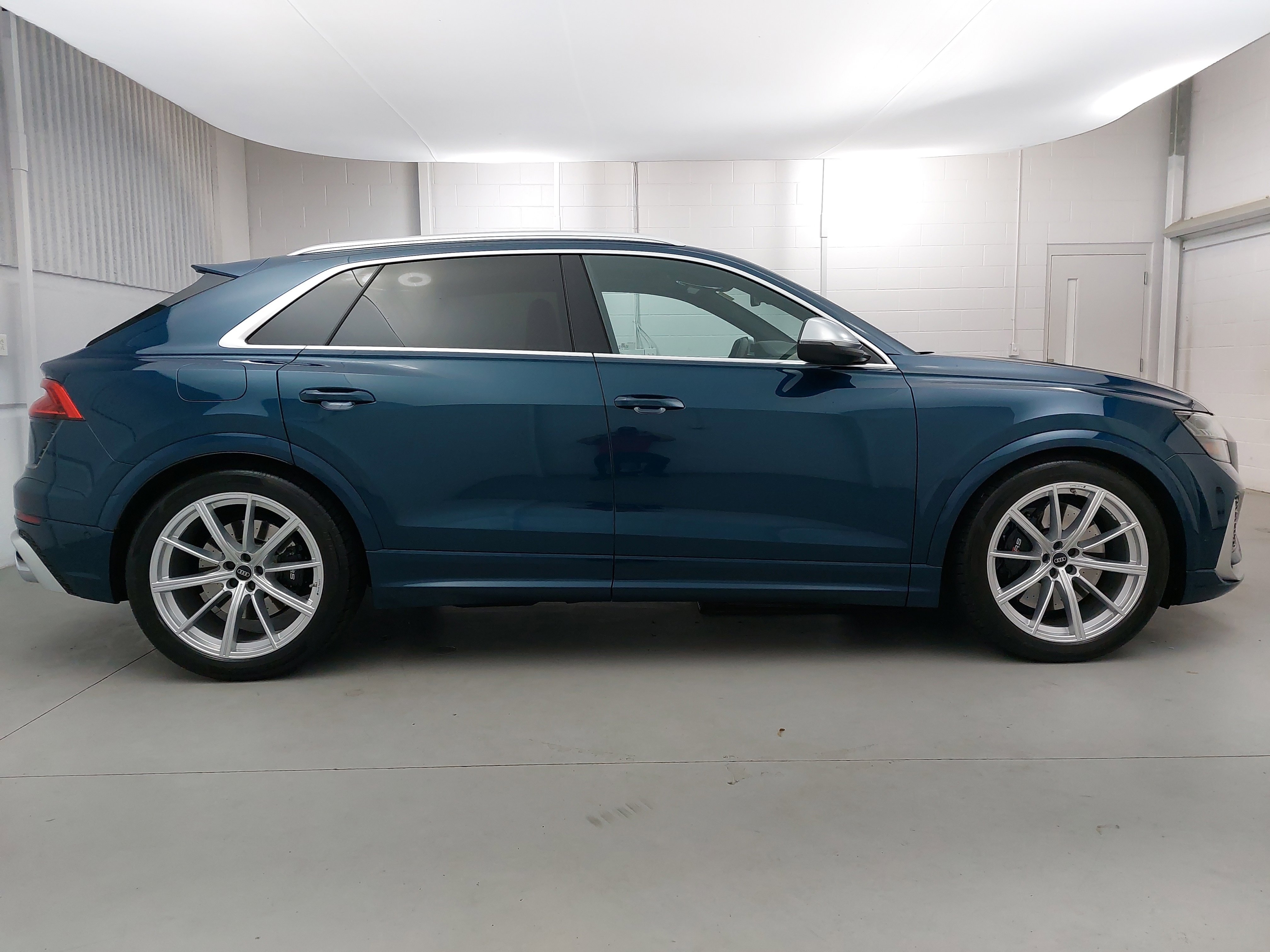 Used 2022 Audi RS Q8 4.0T image 8