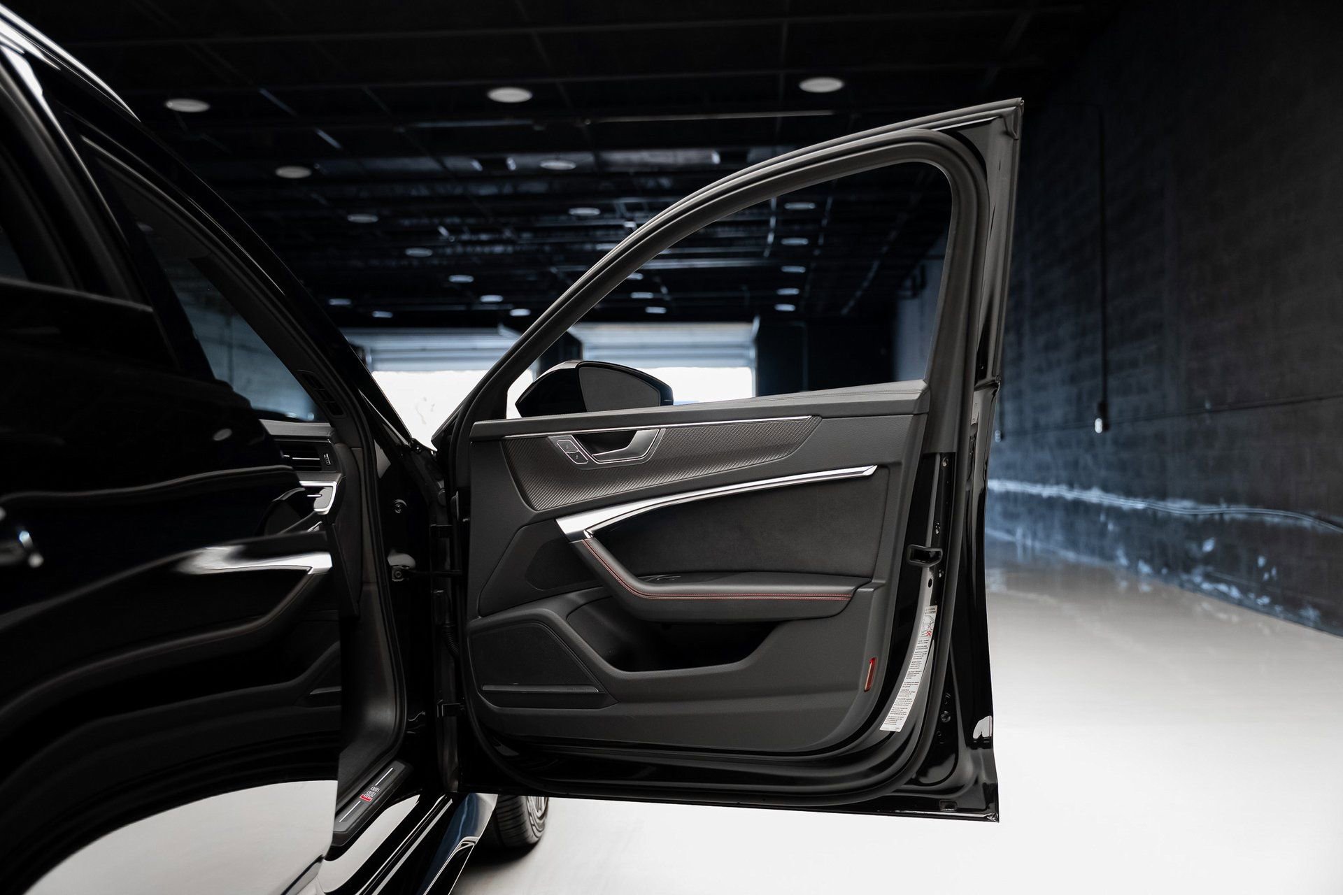 Used 2022 Audi RS 6 AWD/4WD image 57