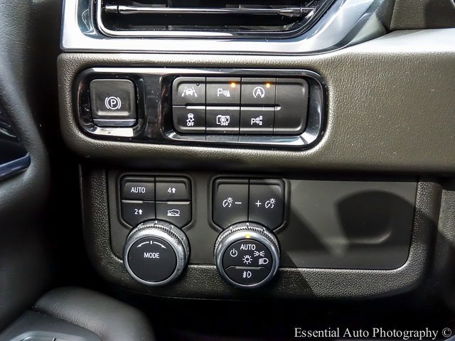 Used 2025 GMC Yukon Elevation image 20