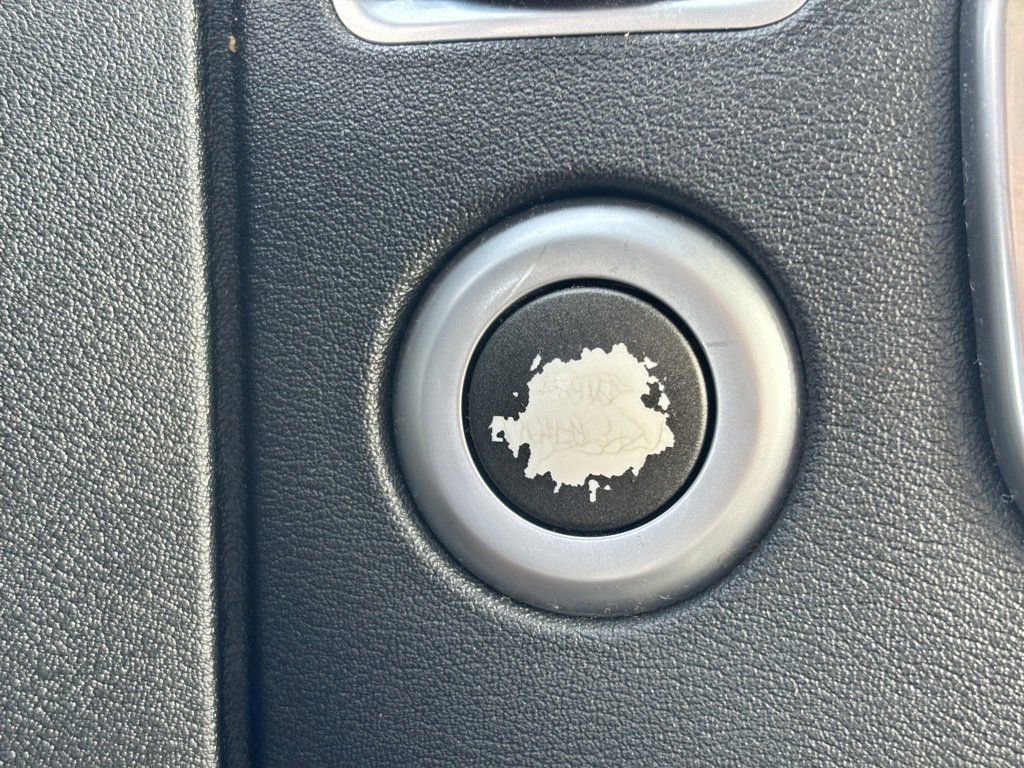 Used 2015 Land Rover LR4 HSE LUX image 5