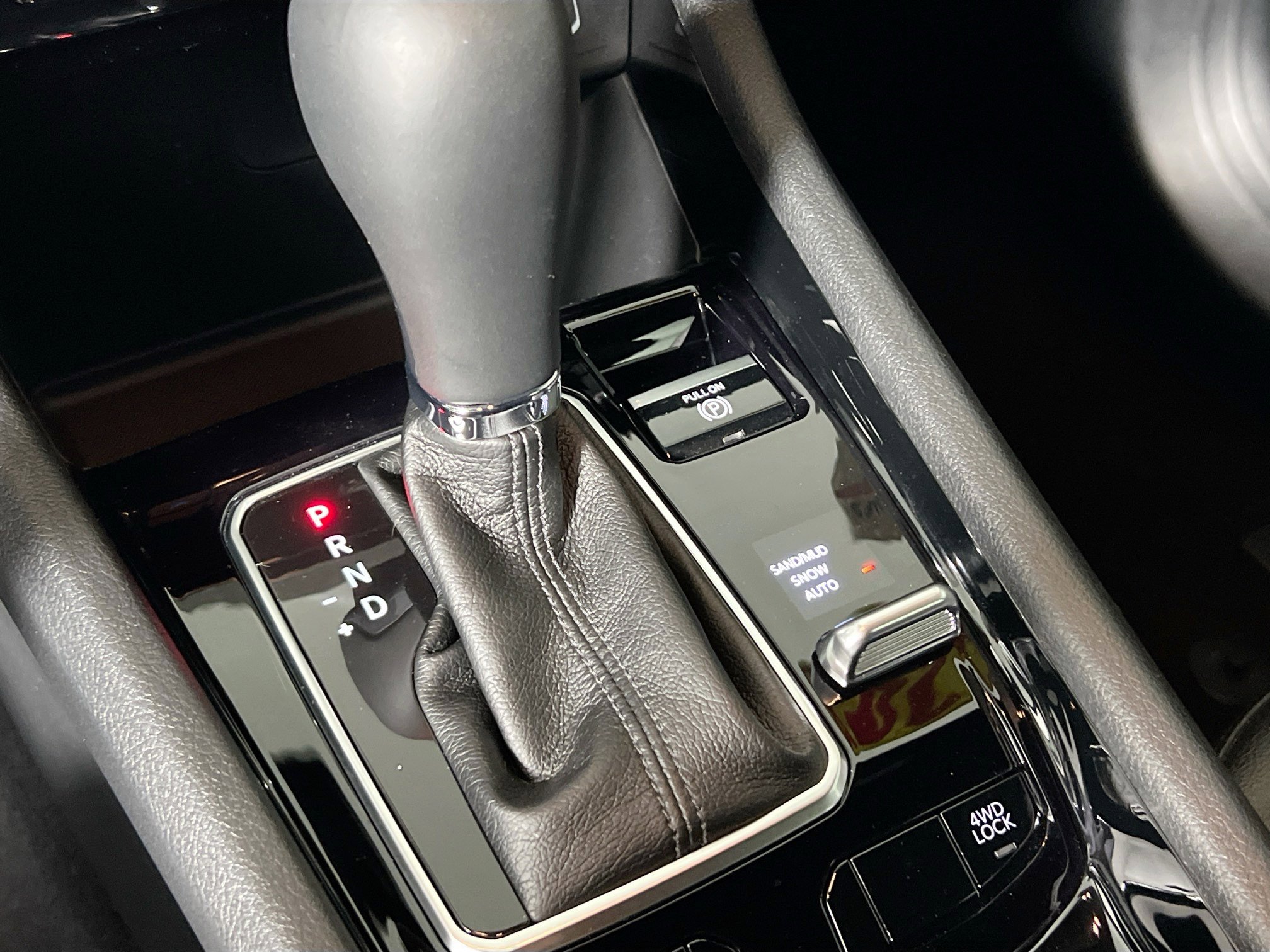 Used 2024 Jeep Compass Latitude w/ Convenience Group image 25