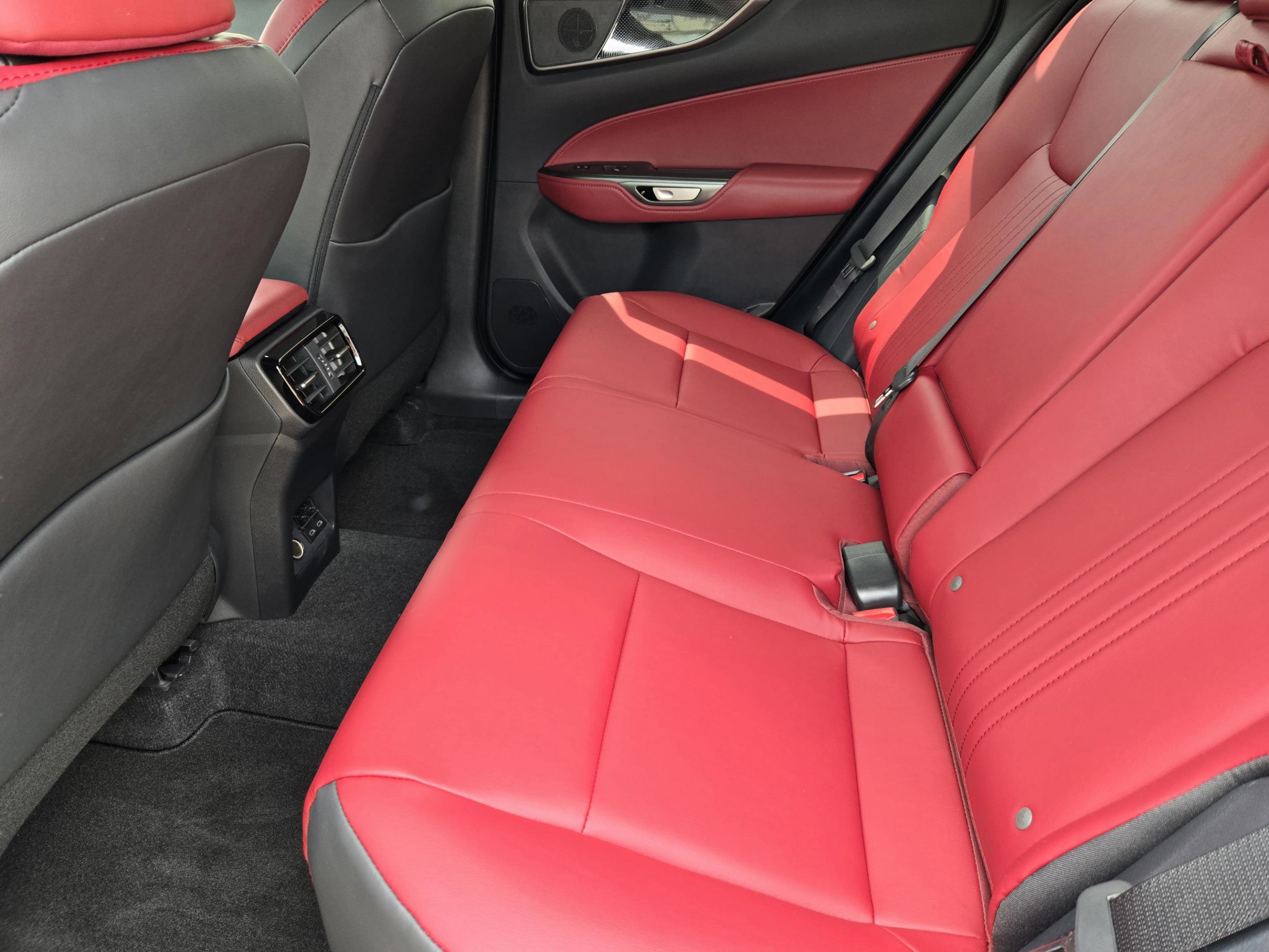 New 2026 Lexus NX 350 AWD image 17