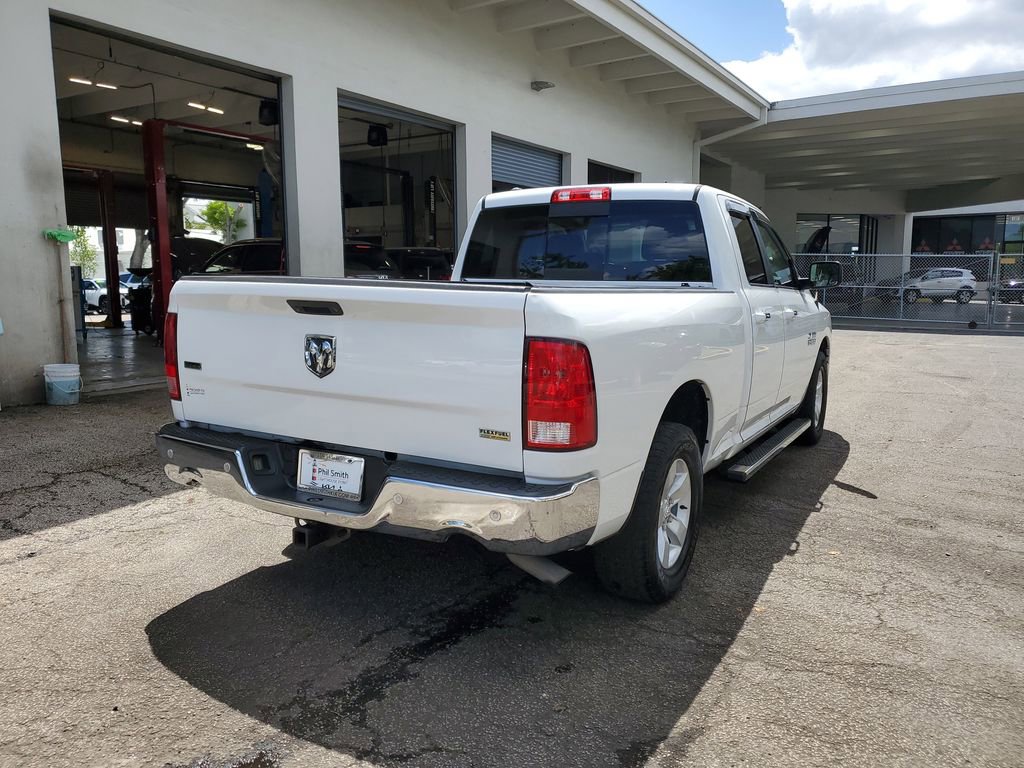 Used 2018 RAM 1500 Classic SLT image 6