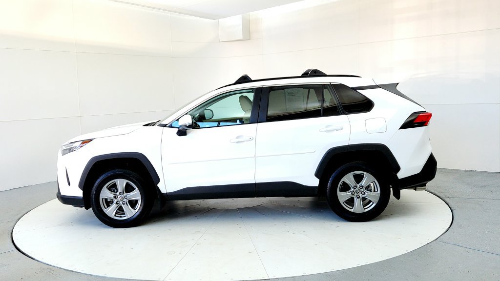 Used 2024 Toyota RAV4 XLE w/ Convenience Package AWD/4WD image 3