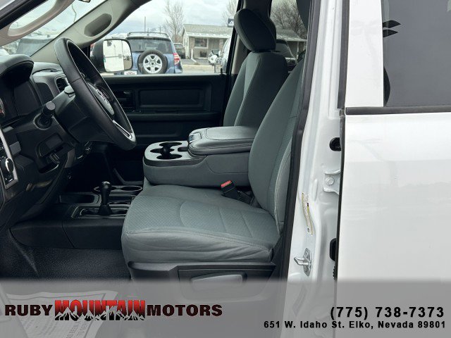 Used 2017 RAM 3500 Tradesman w/ Popular Equipment Group image 12