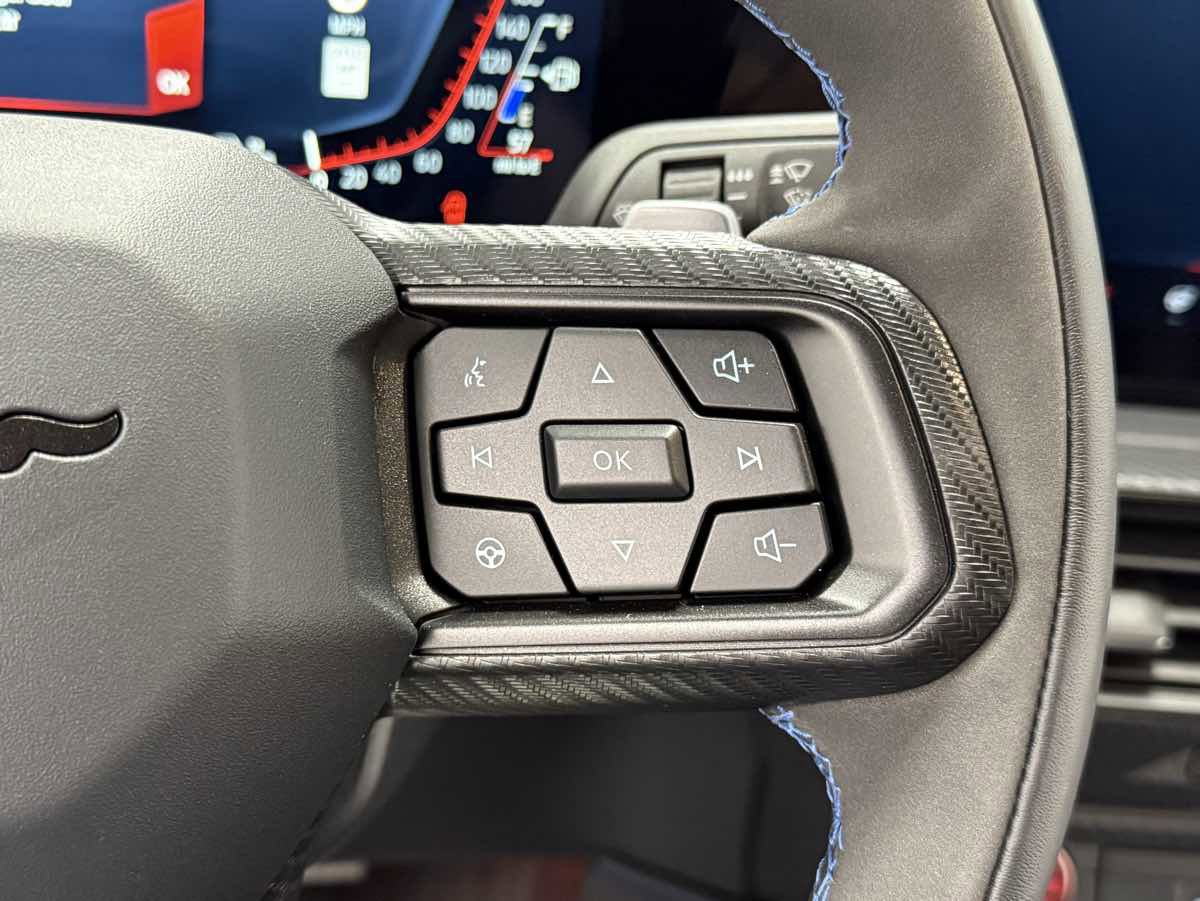 Used 2024 Ford Mustang Dark Horse image 25