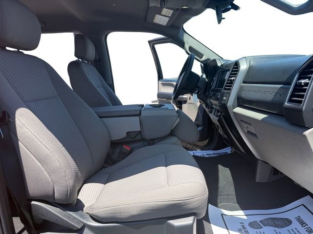 Used 2021 Ford F250 XLT w/ XLT Premium Package AWD/4WD image 41