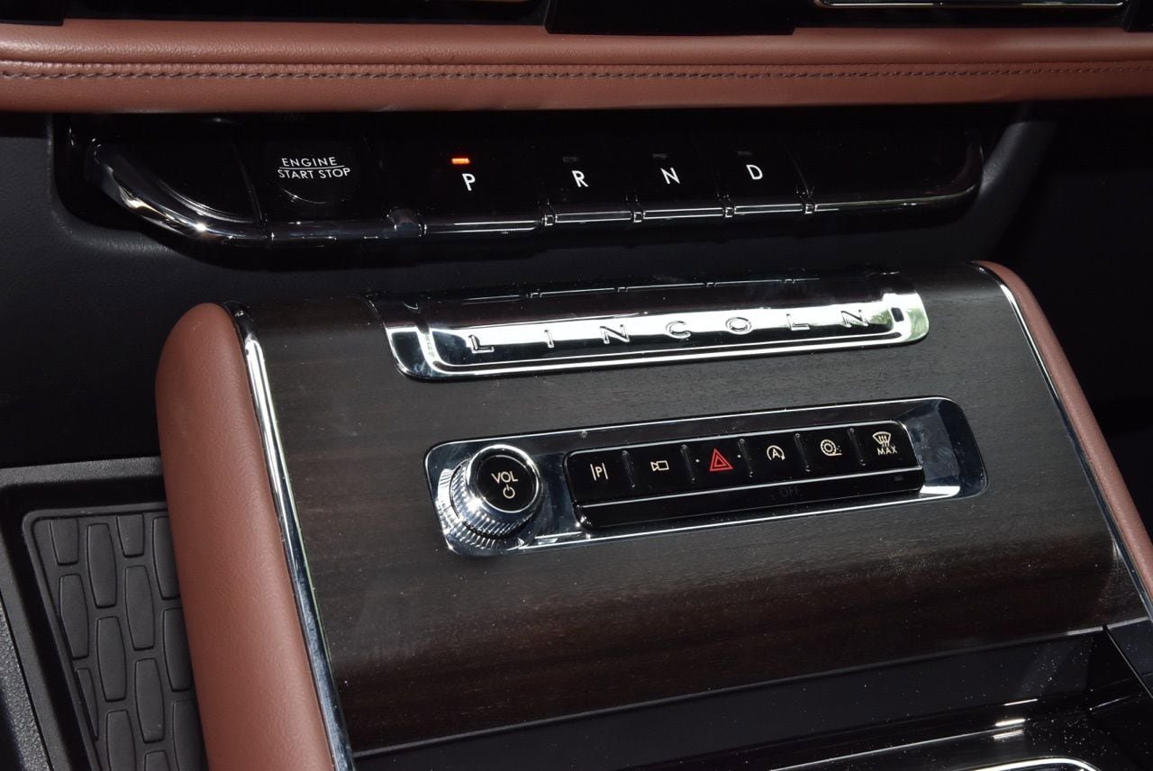 New 2026 Lincoln Aviator Reserve AWD/4WD image 30
