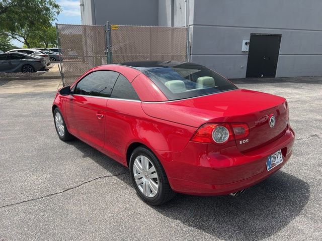 Used 2010 Volkswagen Eos Komfort FWD image 5