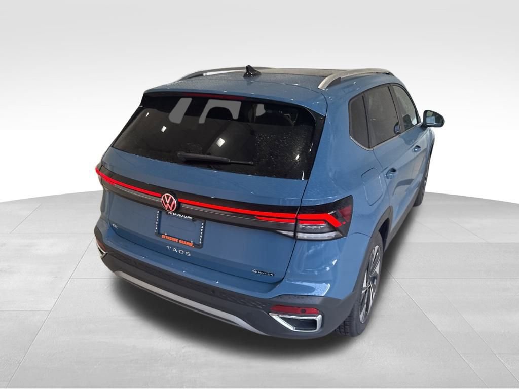 New 2025 Volkswagen Taos SE image 5