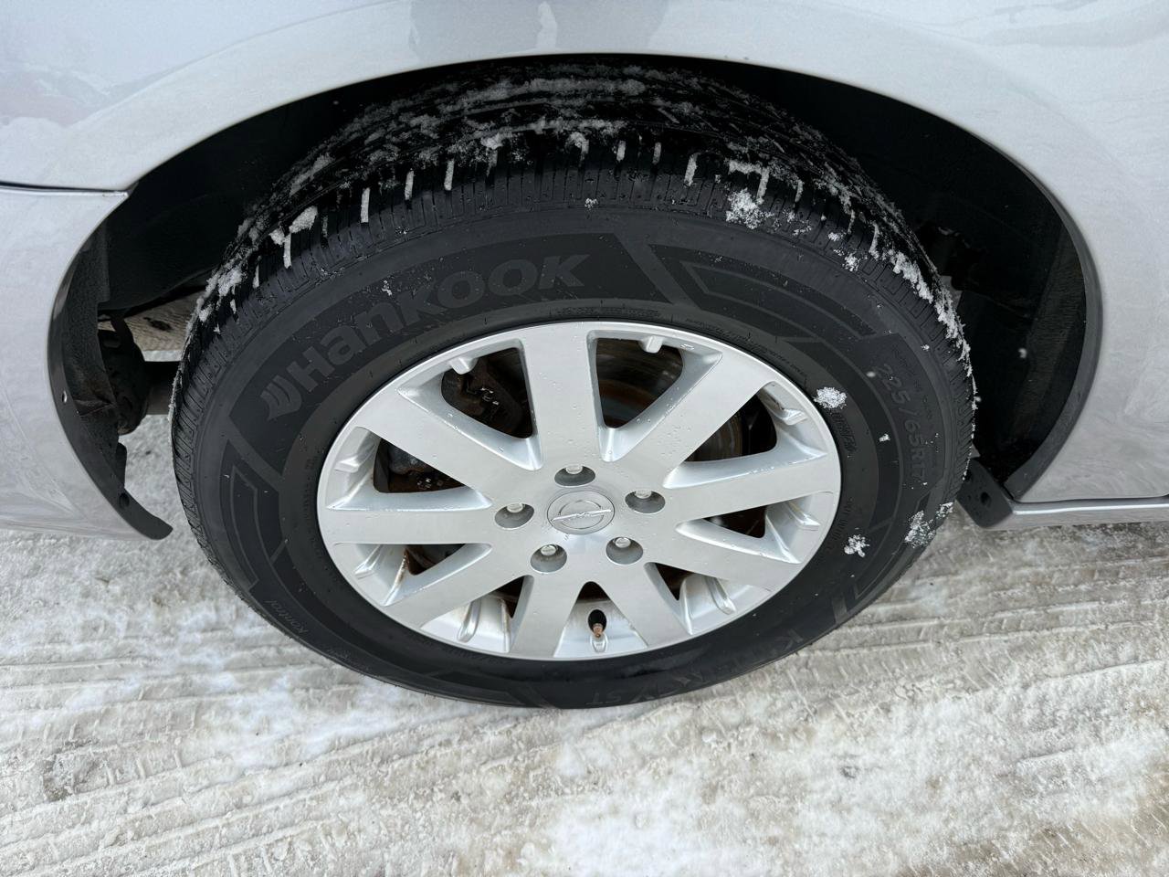 Used 2015 Chrysler Town & Country Touring w/ Driver Convenience Group image 12