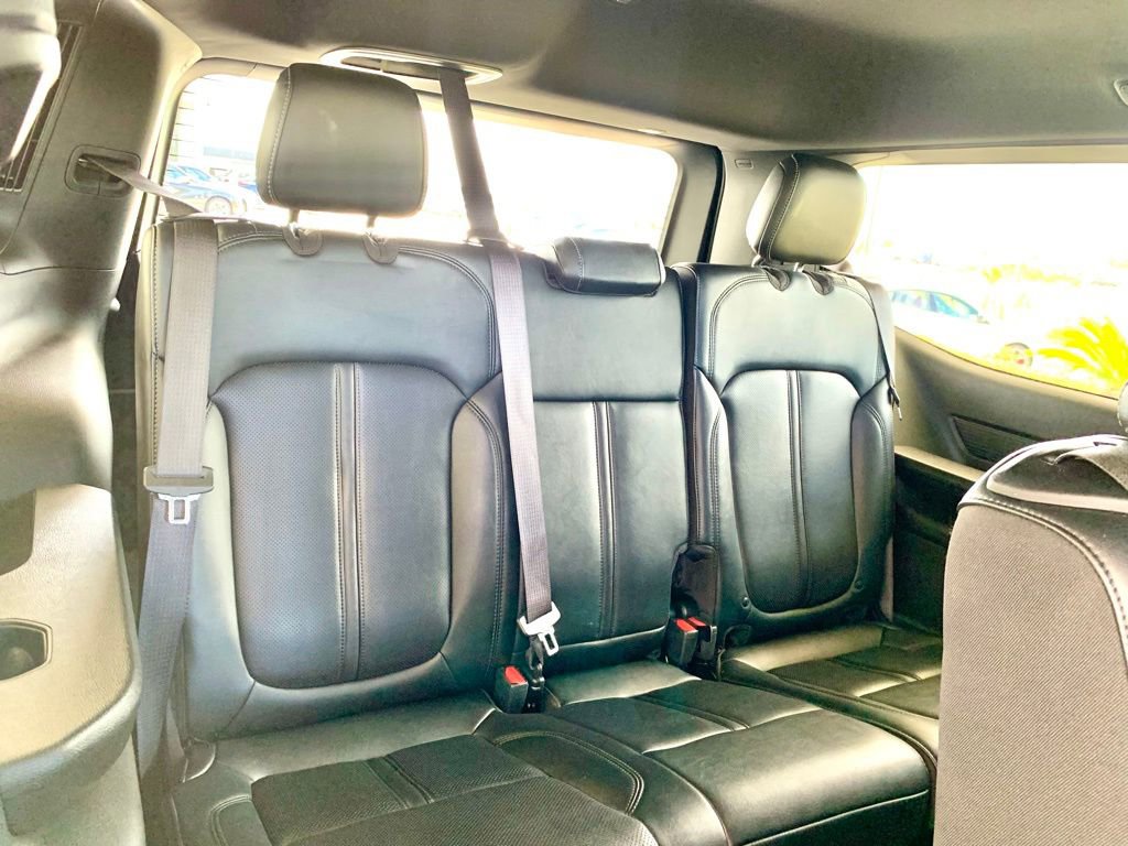 Used 2022 Jeep Wagoneer Series II AWD/4WD image 28