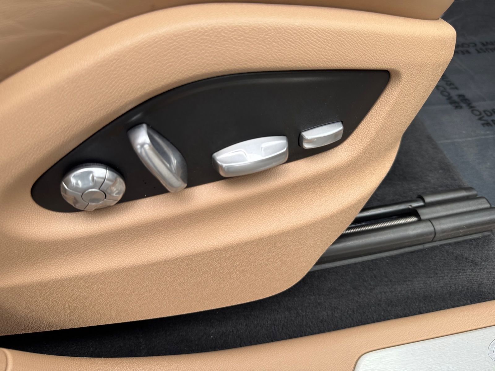 Used 2019 Porsche Cayenne AWD/4WD image 12