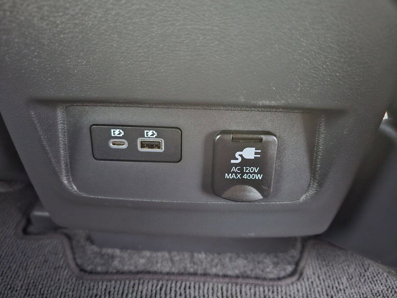 Used 2025 Nissan Frontier PRO-4X w/ Pro Convenience Package image 29