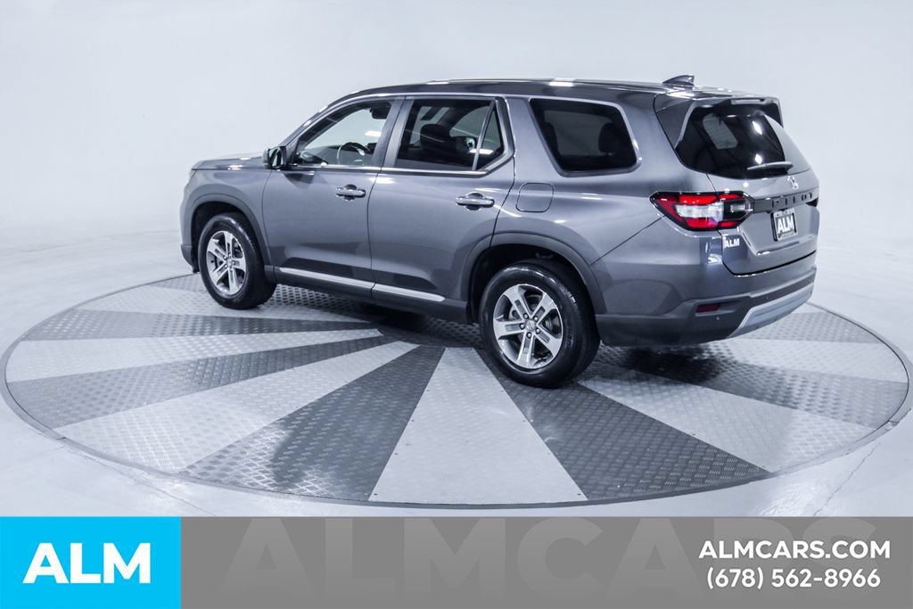 Used 2023 Honda Pilot EX-L image 5