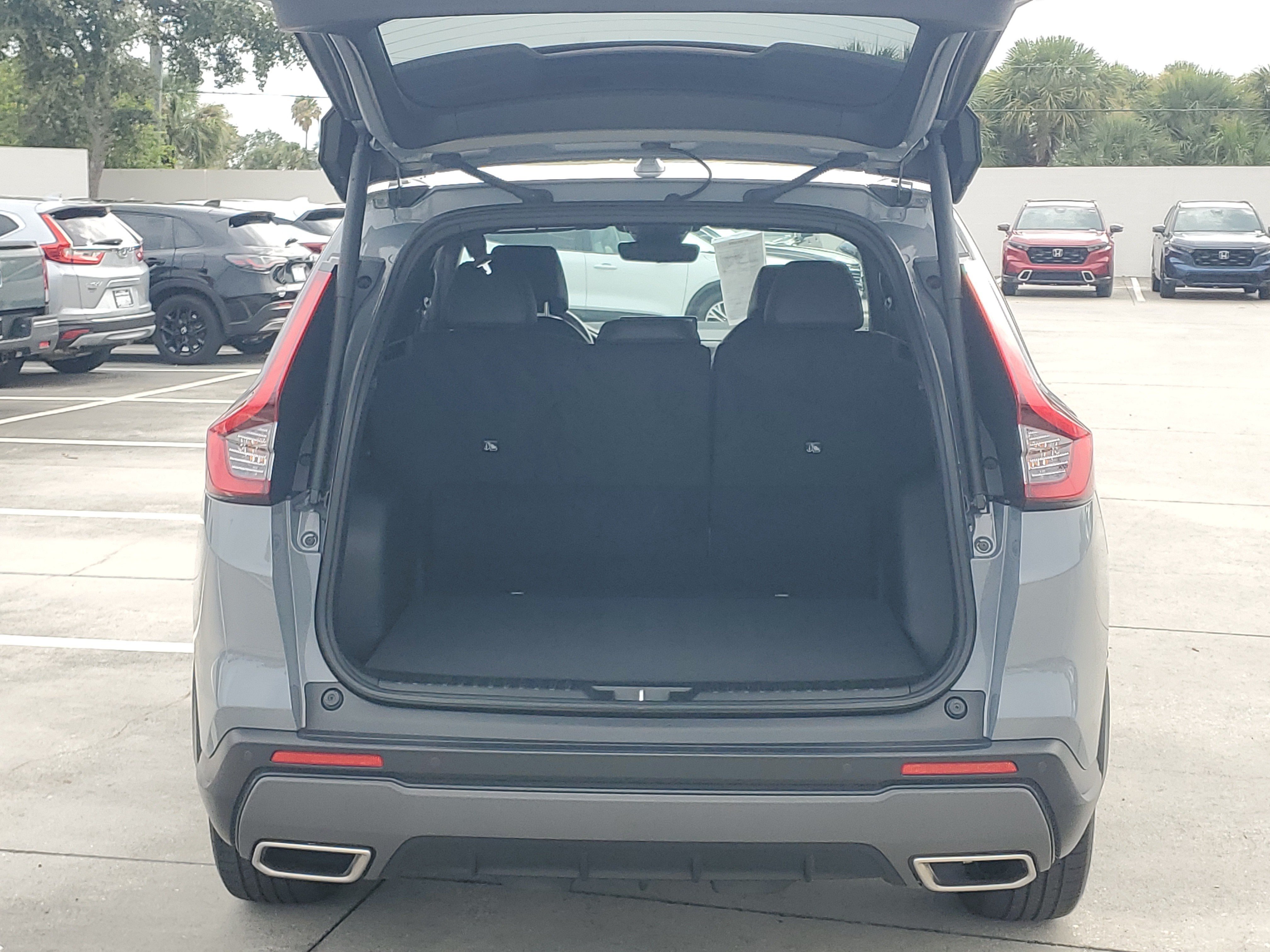 Certified 2024 Honda CR-V Sport-L image 9