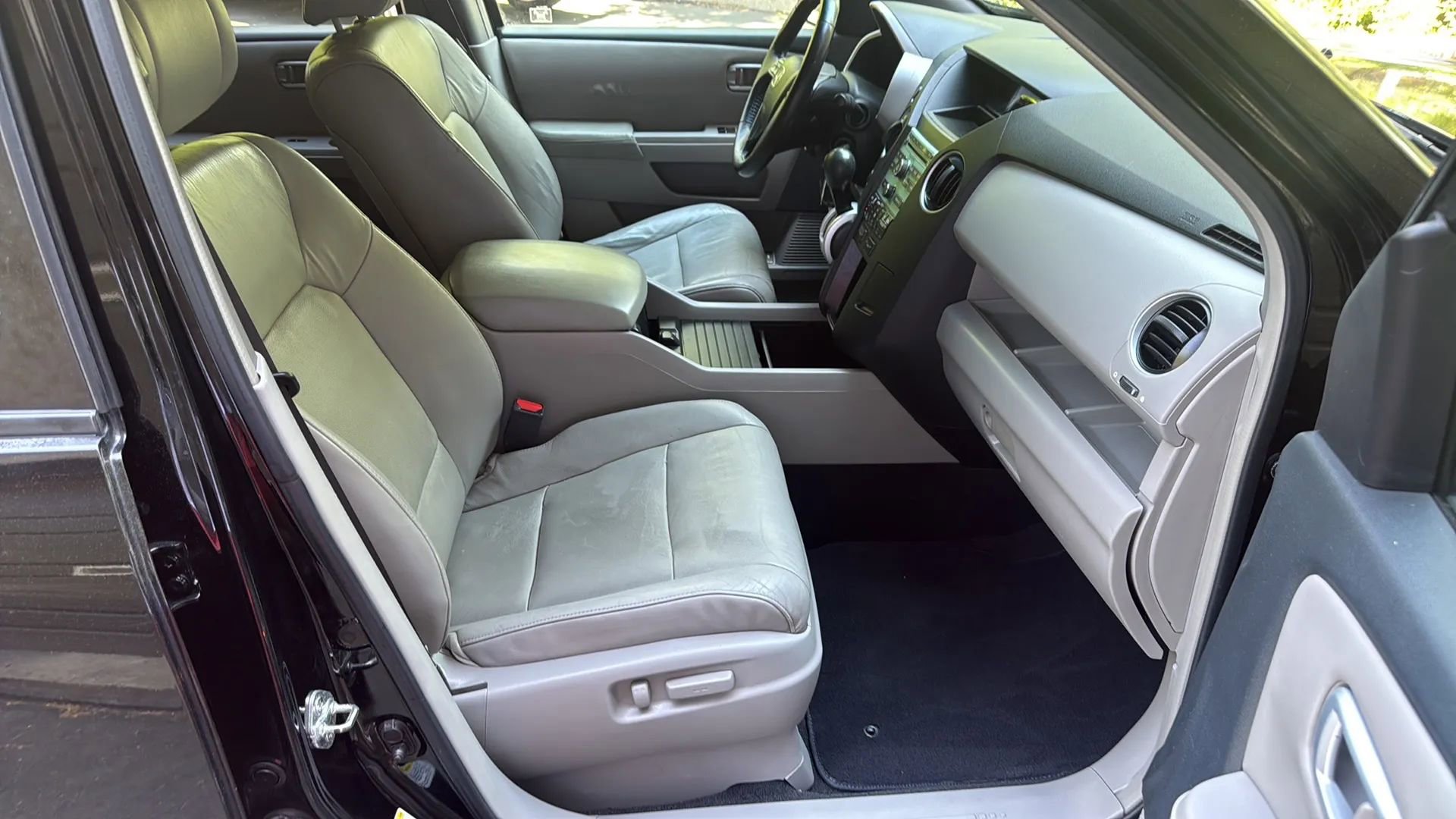 Used 2009 Honda Pilot EX-L image 17