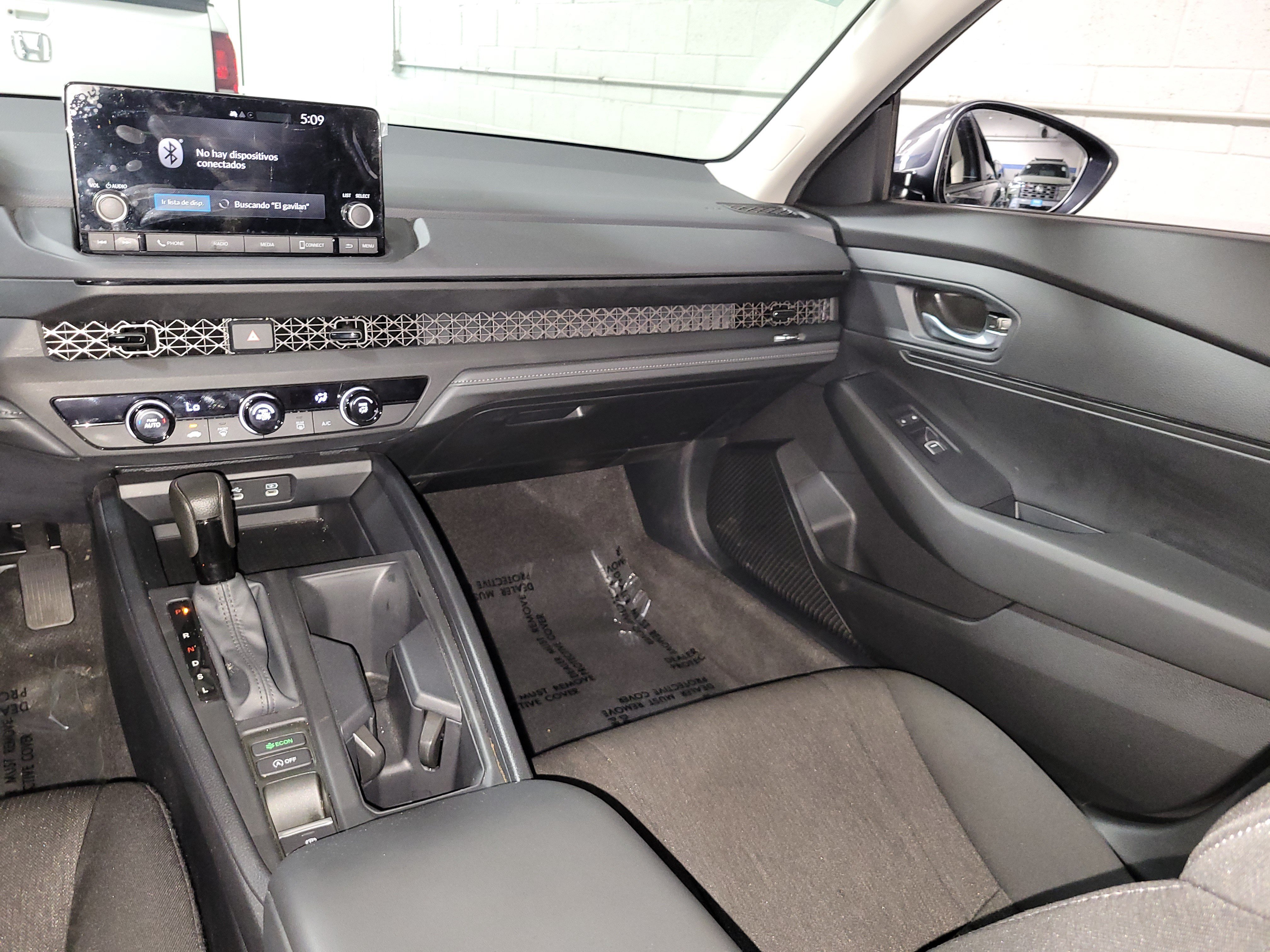 Certified 2025 Honda Accord LX image 13