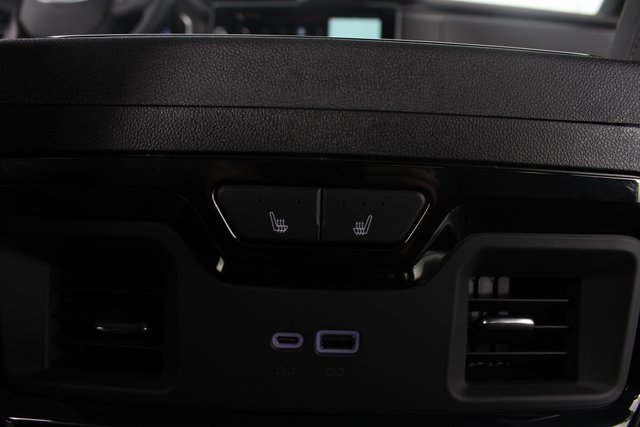 New 2026 GMC Sierra 3500 AT4 w/ AT4 Premium Plus Package image 23